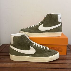 Nike Blazer Mid’ 77 Vintage Suede Medium Olive Women Size 10.5(DV7006-201)